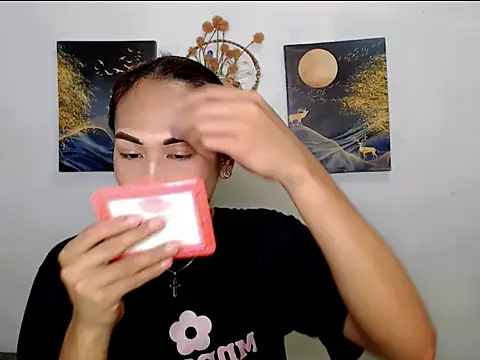 Savanna White online show from 11/21/25, 07:46