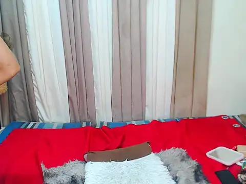 Savanna White online show from 10/26/25, 01:06