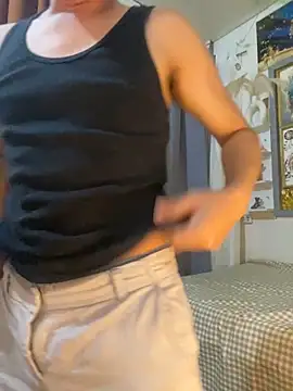 Snapshot of xshyboyx chatting on 02/03/26, 02:21 xshyboyx online show from 02/03/26, 02:21