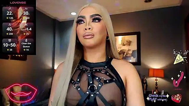 FridaHumphrey online show from 10/24/25, 05:34