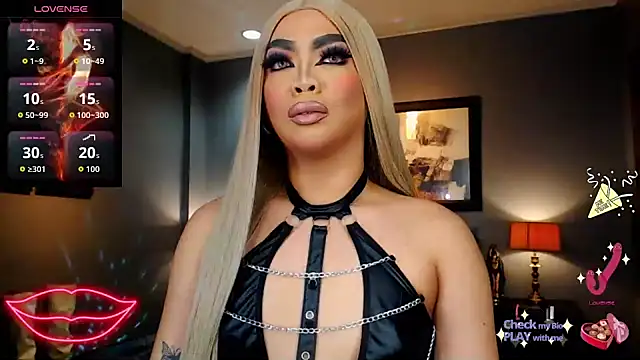 FridaHumphrey online show from 10/23/25, 05:22