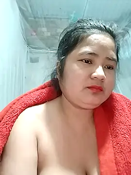 BigBoobs186 online show from 10/24/25, 11:04