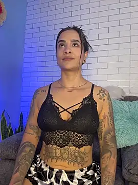 Im Fernanda online show from 10/08/25, 12:12