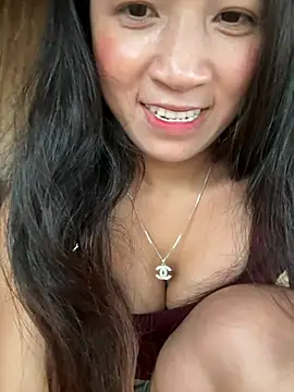 ThiHa003 online show from 04/18/26, 04:26