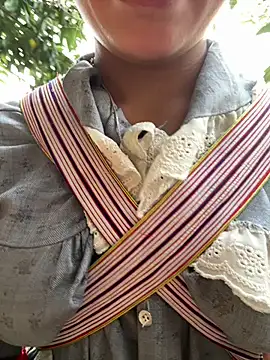 ThiHa003 online show from 04/10/26, 10:33