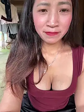 ThiHa003 online show from 12/17/25, 09:14