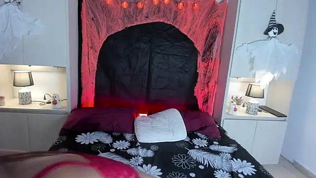 CamiGox online show from 10/16/25, 08:06