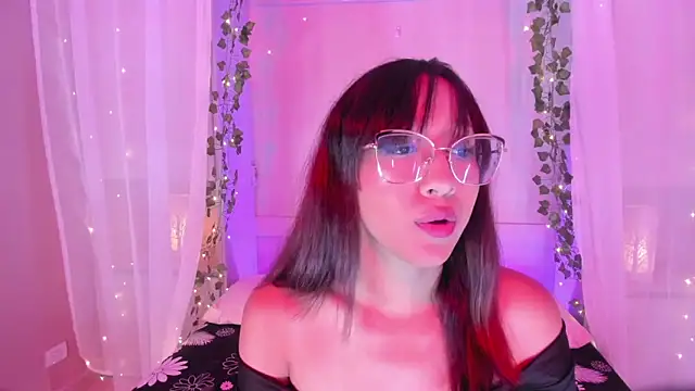 CamiGox online show from 12/15/25, 07:41