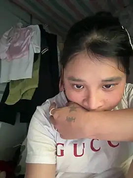 Linbi135 online show from 04/12/26, 10:40