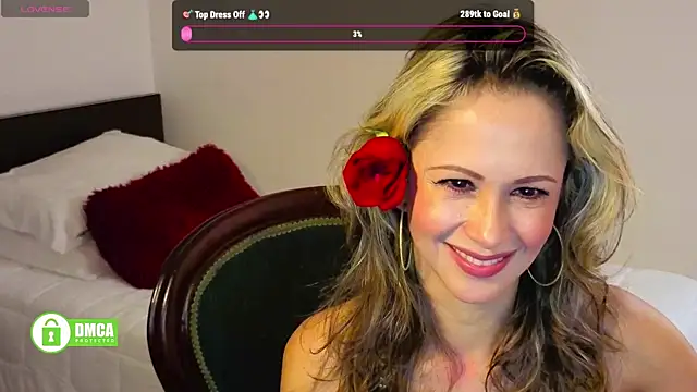 Snapshot of Miasiren chatting on 09/23/25, 03:19 Miasiren online show from 09/23/25, 03:19