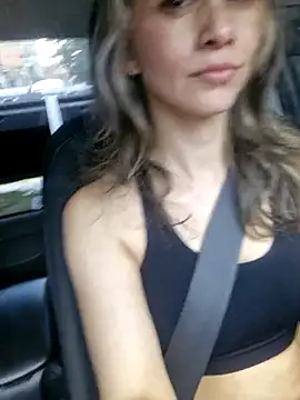 Miasiren online show from 10/24/25, 03:55