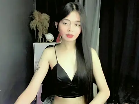 LexiLove online show from 11/05/25, 01:36