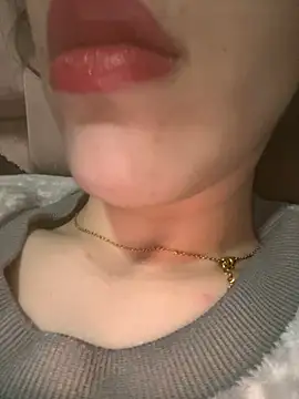 Mimisixo online show from 03/17/26, 12:46