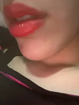 Mimisixo online show from 04/15/26, 11:16