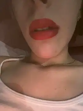 Mimisixo online show from 09/10/25, 10:53