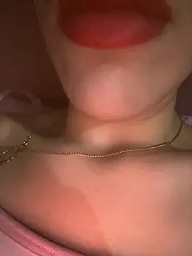 Mimisixo online show from 10/06/25, 10:32