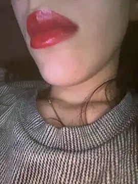 Mimisixo online show from 11/08/25, 11:30