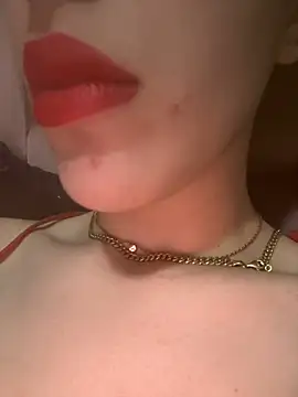 Snapshot of Mimisixo chatting on 05/20/26, 03:53 Mimisixo online show from 05/20/26, 03:53