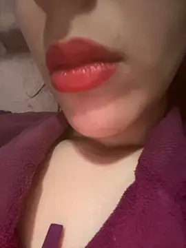 Mimisixo online show from 04/12/26, 06:55