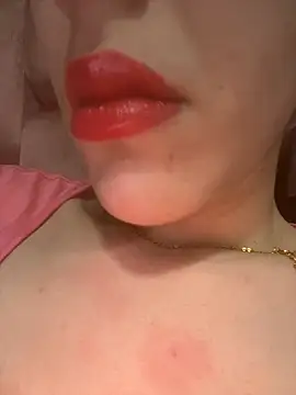 Mimisixo online show from 03/15/26, 12:17