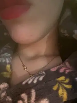 Mimisixo online show from 11/03/25, 10:46