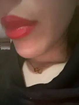 Mimisixo online show from 04/02/26, 11:22