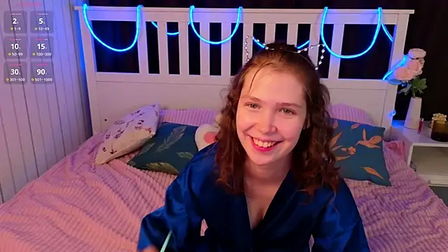 BeatrixCarIeton online show from 11/13/25, 07:18