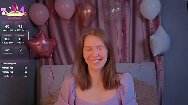 Snapshot of BeatrixCarIeton chatting on 10/02/25, 08:12 BeatrixCarIeton online show from 10/02/25, 08:12