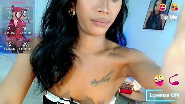 Snapshot of sassylatina chatting on 11/28/25, 12:16 sassylatina online show from 11/28/25, 12:16