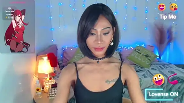 Snapshot of sassylatina chatting on 11/05/25, 08:56 sassylatina online show from 11/05/25, 08:56