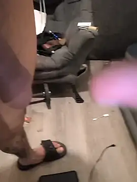 Cnutt310 online show from 12/16/25, 05:55