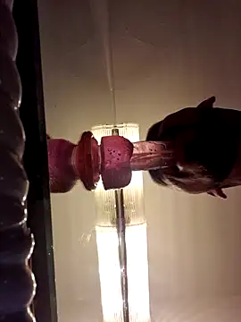 Cnutt310 online show from 11/08/25, 05:22