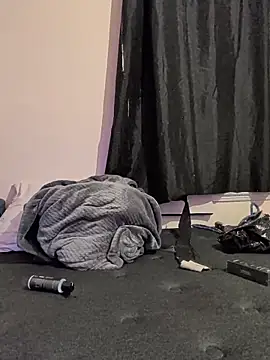 Cnutt310 online show from 02/22/26, 07:33