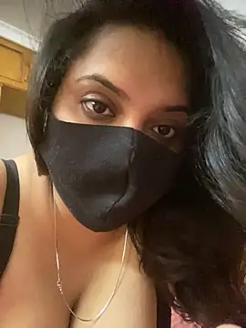 Snapshot of Momita-1 chatting on 09/09/25, 12:14 Momita-1 online show from 09/09/25, 12:14