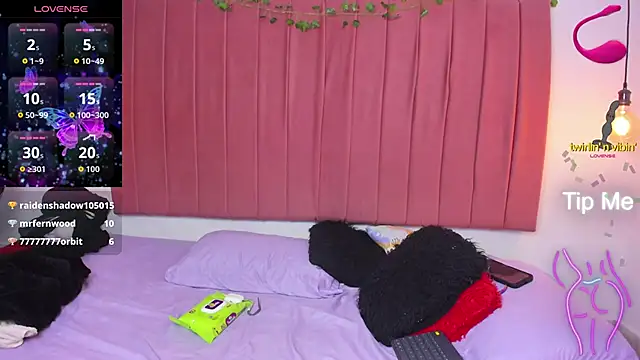 ana foxi online show from 04/13/26, 07:07