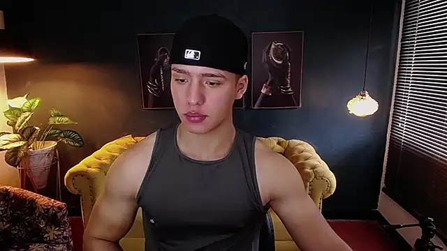 Snapshot of deivid_parker chatting on 09/17/25, 02:19 deivid parker online show from 09/17/25, 02:19