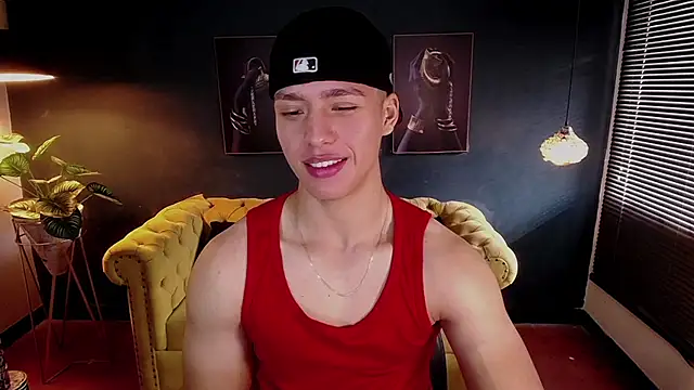 Snapshot of deivid_parker chatting on 11/11/25, 02:01 deivid parker online show from 11/11/25, 02:01