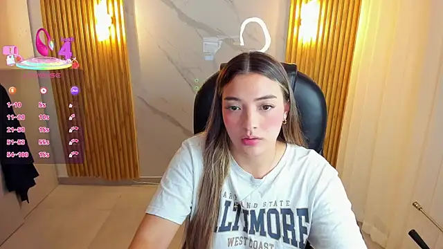 Snapshot of KYLIE_JONES6 chatting on 09/18/25, 02:58 KYLIE JONES6 online show from 09/18/25, 02:58
