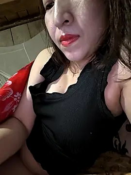 Ariana-Vy online show from 02/15/26, 07:13