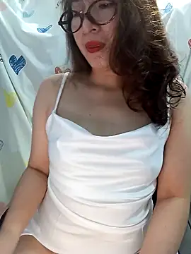 Ariana-Vy online show from 03/02/26, 10:44