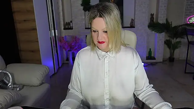 MariemLui online show from 04/12/26, 07:11