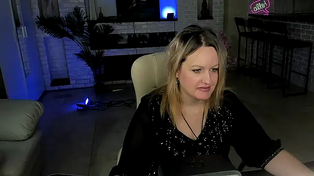 MariemLui online show from 10/20/25, 11:22