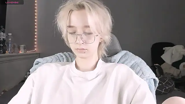 MelissaReis online show from 03/10/26, 11:03