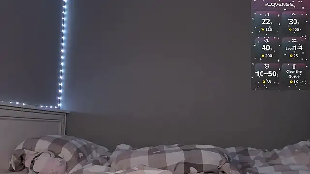 MelissaReis online show from 10/24/25, 05:01