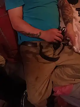 Snapshot of Twoslipperywhenwett chatting on 11/06/25, 05:06 Twoslipperywhenwett online show from 11/06/25, 05:06