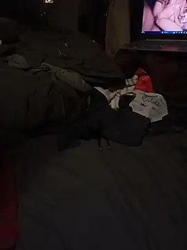 Twoslipperywhenwett online show from 12/14/25, 06:57