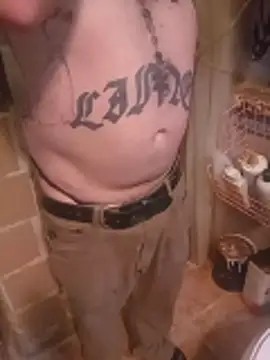 Twoslipperywhenwett online show from 02/23/26, 04:14