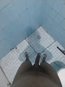 Snapshot of Novinhoamacoroas1002 chatting on 11/17/25, 02:21 Novinhoamacoroas1002 online show from 11/17/25, 02:21