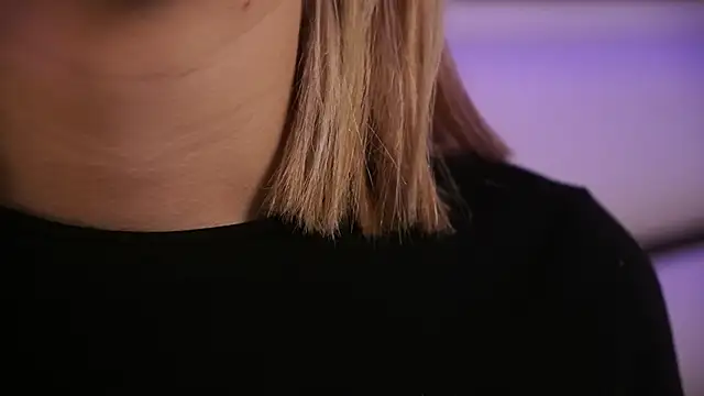 ambar rosse25 online show from 01/10/26, 11:38