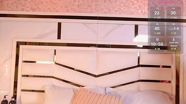 ambar rosse25 online show from 10/28/25, 11:42